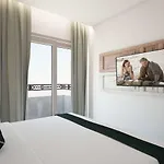 Elakati Luxury Boutique - Adults Only מלון 3*