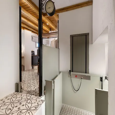 Hotelli Elakati Luxury Boutique - Adults Only