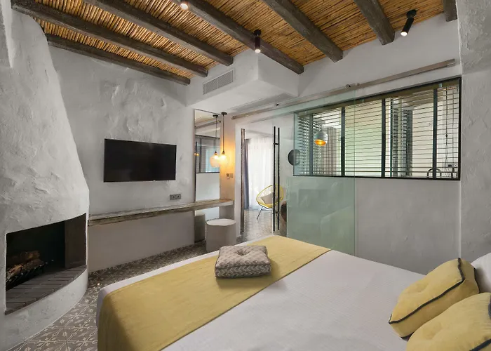 Elakati Luxury Boutique - Adults Only Hotel 3*