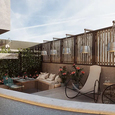 Elakati Luxury Boutique - Adults Only Hotel